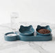 gamelle 3 en 1 bleu sur une table en marbre