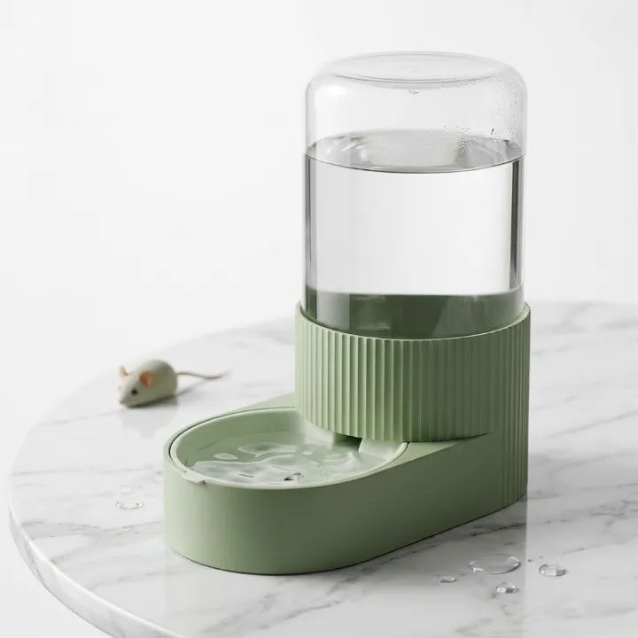 gamelle automatique d'eau vert pour chat